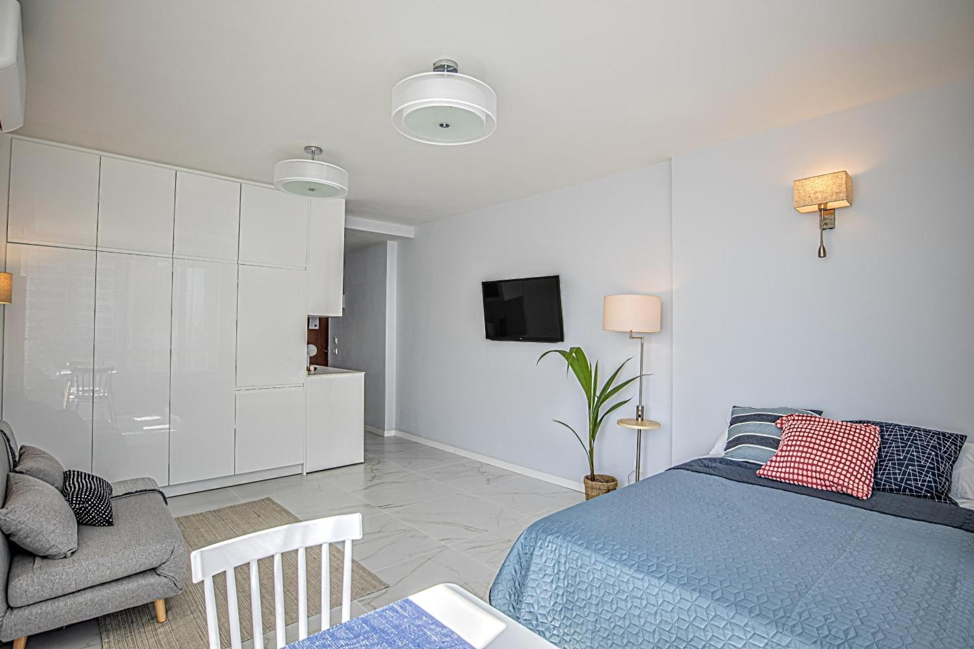 Elegant Studio With Pool And Seaview Torremolinos Eksteriør billede